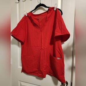 Figs Casma scrub top